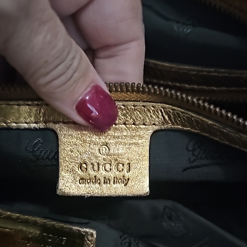 Gucci Hawaii  Exclusive Handbag - Picture 7 of 11